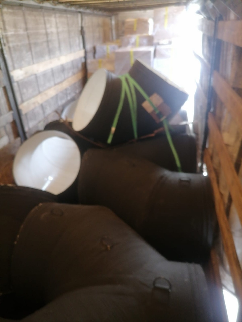 Челябинск - п. Новогородец Воздуховод тройник вилкообразный и воздуховод колено поворотное